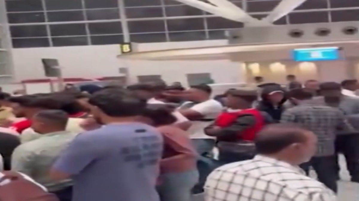 Delhi Airport Reports SpiceJet Flight Disruptions Amid Passenger Inconvenience